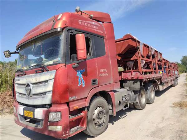 10臺直線振動篩發(fā)貨 感謝客戶信任與支持！