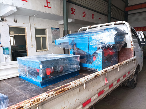 振動平臺、直線篩發(fā)貨